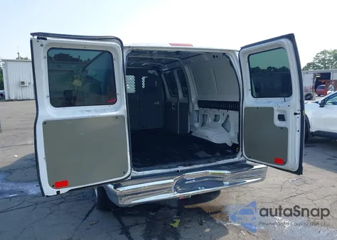 2013 Ford E-250 Commercial z USA, uszkodzony, nr VIN 1FTNE2EWXDDA80602